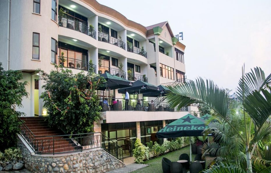 Five to Five Hotel