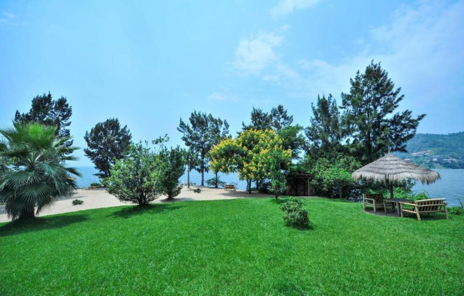 Twin Room with Lake View