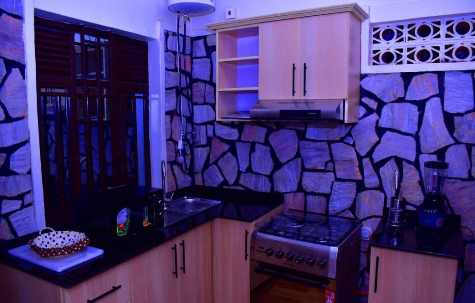 Kanyinya Hills Hotel